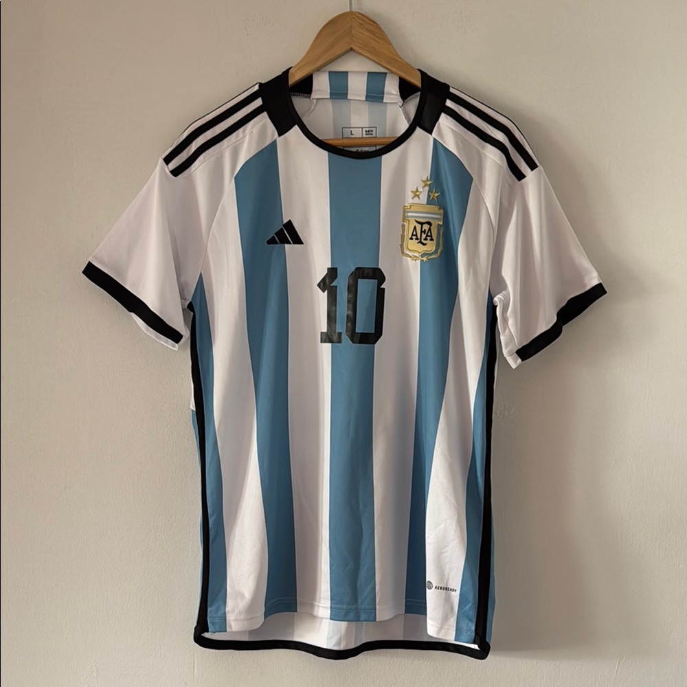Lionel Messi Argentina Jersey / Large / Adidas Aeroready / 2022